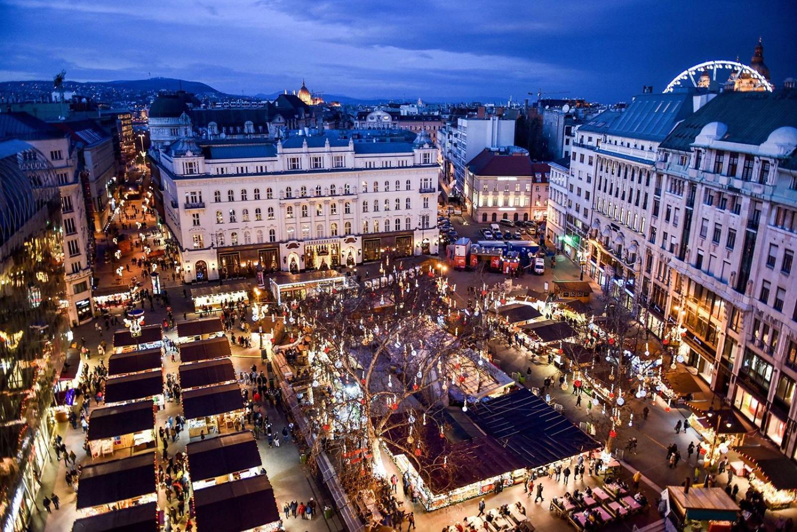 Central Budapest Apartment Budapeste Exterior foto