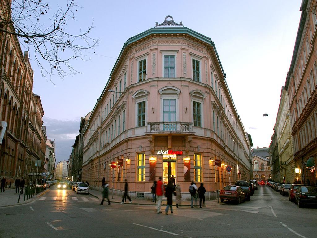 Central Budapest Apartment Budapeste Exterior foto